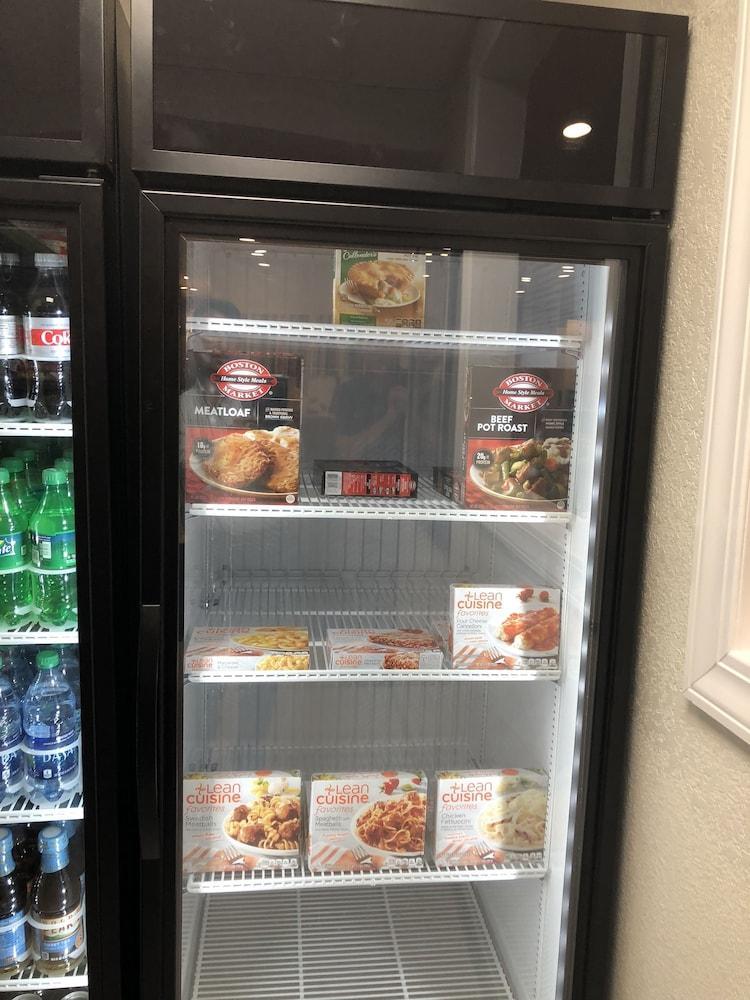 梅特罗波利斯智选假日酒店 外观 照片