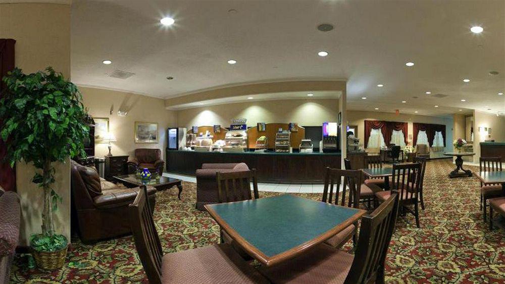 梅特罗波利斯智选假日酒店 外观 照片